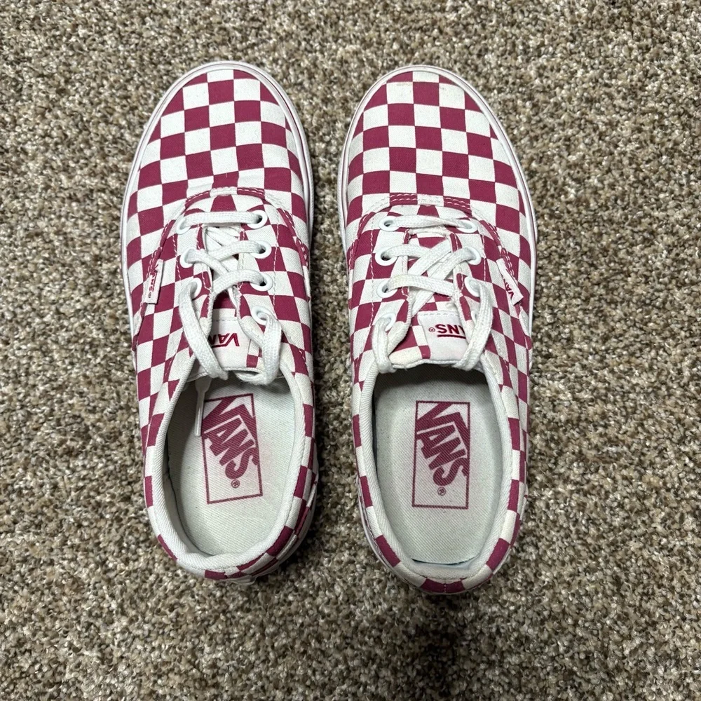 Vans Women’s Checkered Sneakers Size 6 - Picture 6 of 9